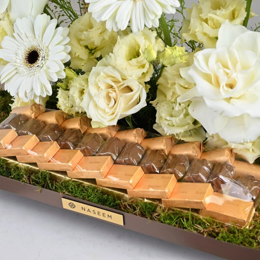 تنسيق فخامة الورد والشوكولاتة