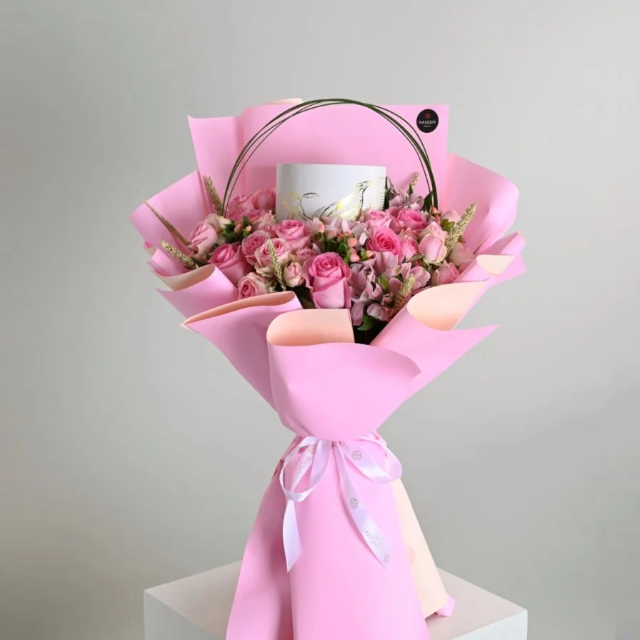 Anoush bouquet with pink roses