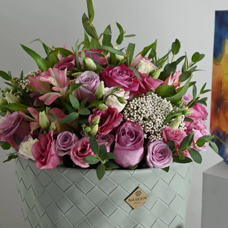 Tiffany leather rose bouquet with Hanoverian chocolate