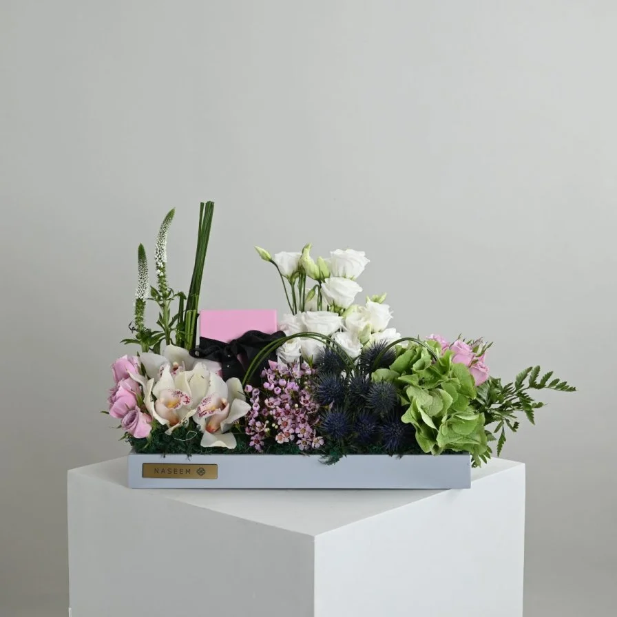 هدية مجوهرات نفيس