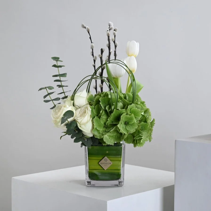 فازة مجوهرات فلورايت