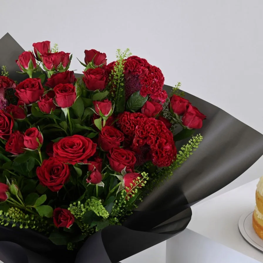 كيكة الليمون 2026 من لافيفيان | مع باقة ورد حمراء