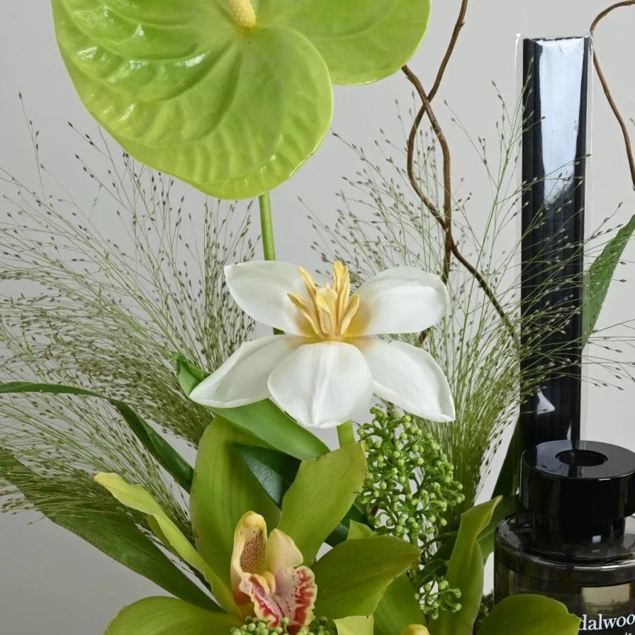 Mubarak's house gift Fragrance group