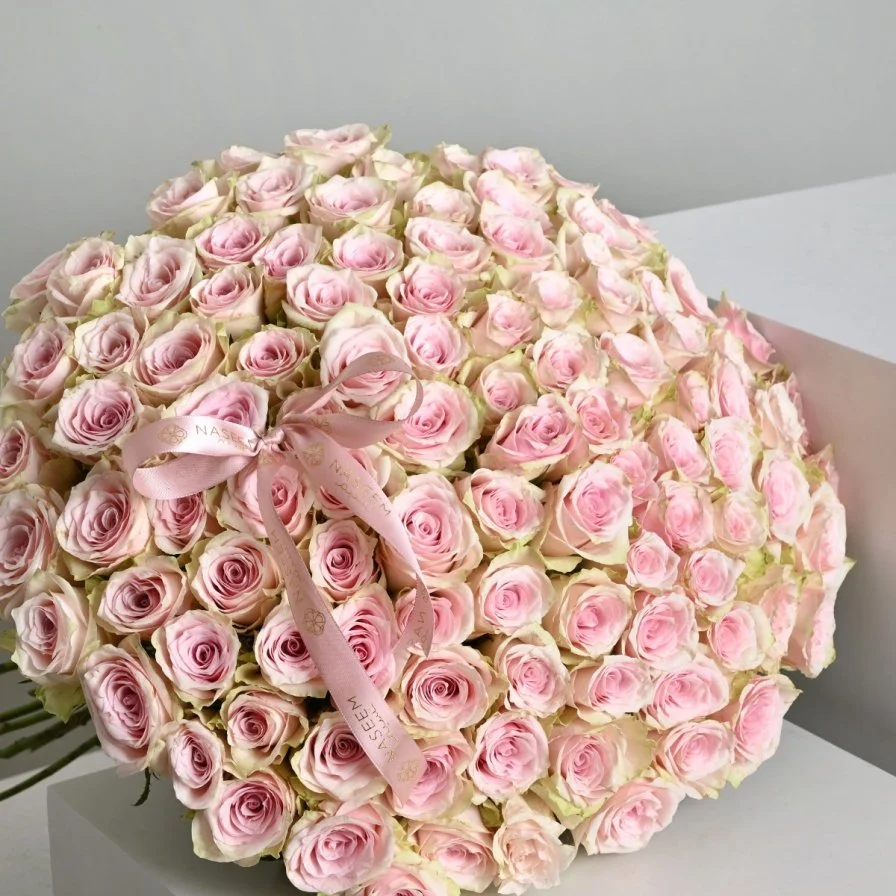 باقة أول حب