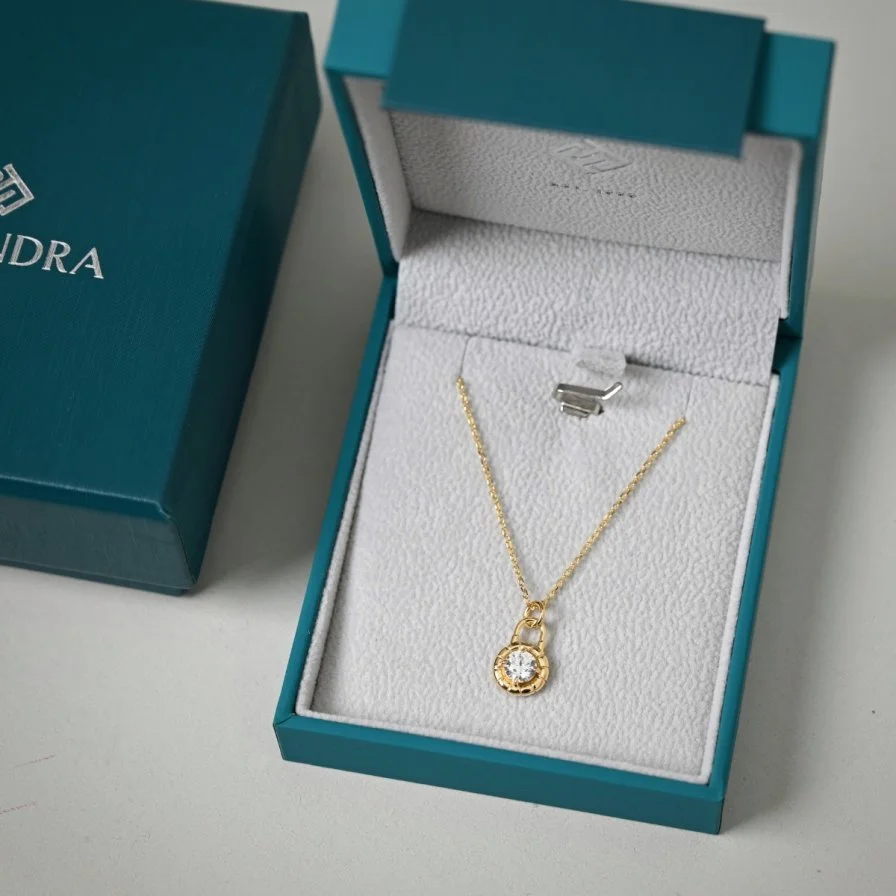 Flower Gift | Fayendra 