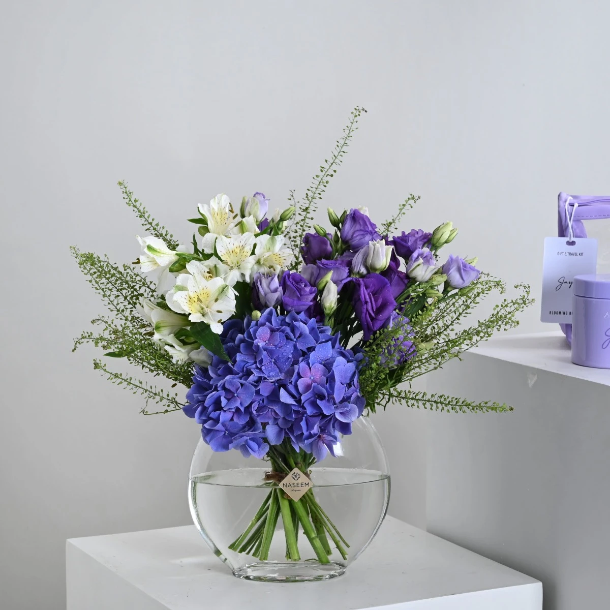 Elegance | Blooming Bouquet Travel Collection by Jayla